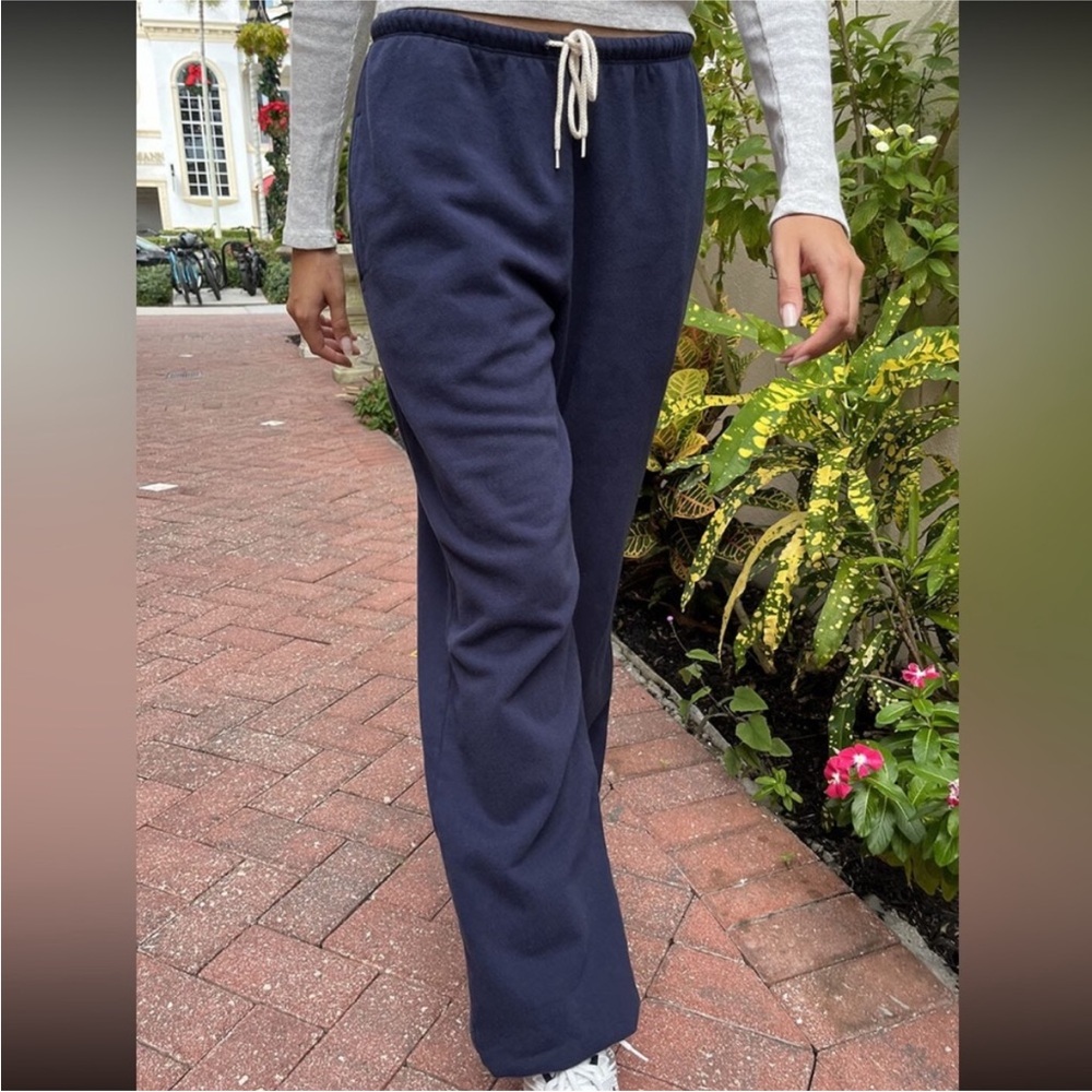 Navy Brandy Melville Rosa sweatpants